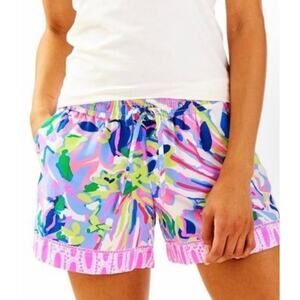 Lilly Pulitzer women's Katia Shorts Havin a Blast Size small Rayon Colorful Pink